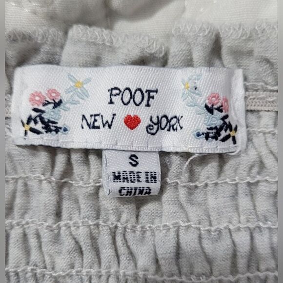 Poof size small women's gray crop top - Picture 4 of 4